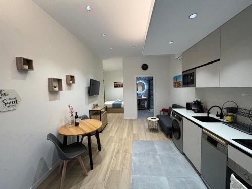 Nou Moles Apartment | Apartamento Río Turia 2