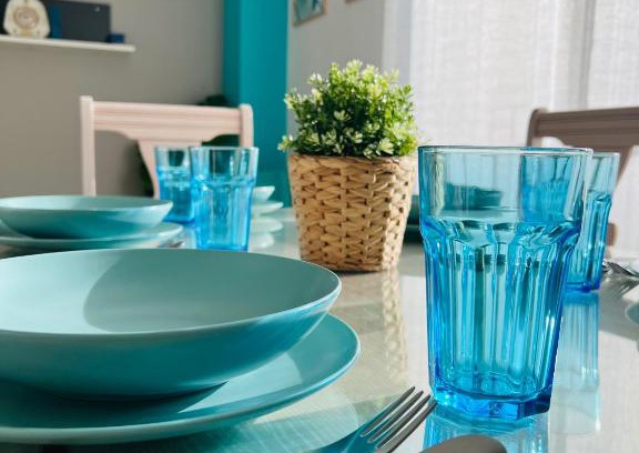 Peniscola Apartment | APARTAMENTO SITUADO EN EL CENTRO CON 3 HABITACIONES, DISPONE DE AIRE ACONDICIONADO Y WIFI A 150m DE LA PLAYA Y EL CASTILLO