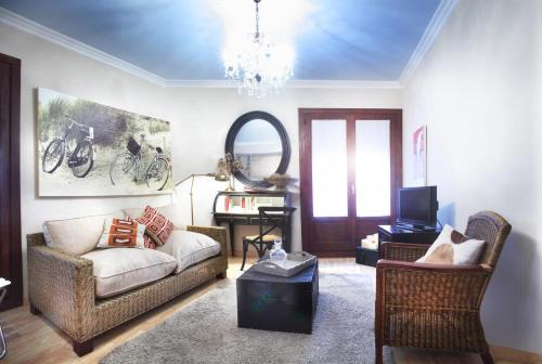 Barbastro Apartment | Apartamentos Alcoba de Baco