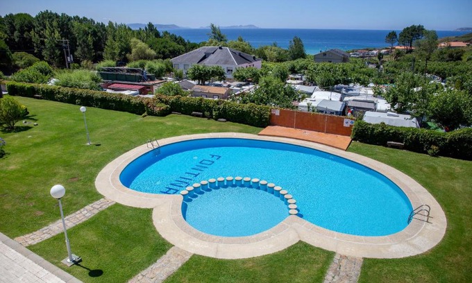 Montalvo Apartment | APARTAMENTOS DE USO TURÍSTICO FONTIÑA - Playa Montalvo - SANXENX0 -PONTEVEDRA