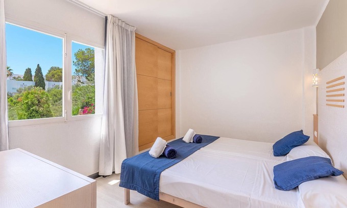 Cala Ferrera Apartment | Apartamentos Ferrera Secret with Balcony & Wi-Fi