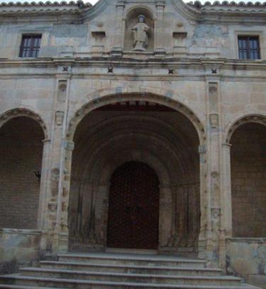 Roda de Isabena Apartment | Apartamentos La Catedral