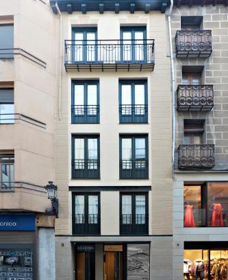 Logrono Historic Centre Apartment | Apartamentos Marqués de Abastos