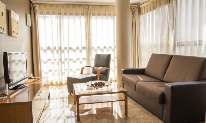 Campanar Apartment | Apartamentos Plaza Picasso