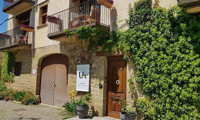 Uncastillo Hotel | Apartamentos Uncastillo