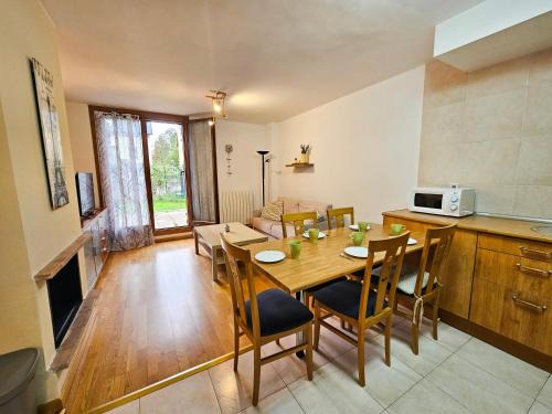Villanua Apartment | Apartamentos Villanua Collarada 3000