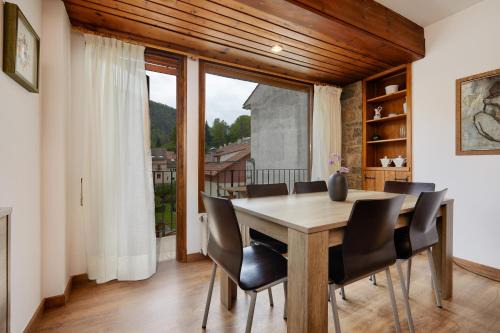 Camprodon Apartment | Apartaments Camprodon Centre