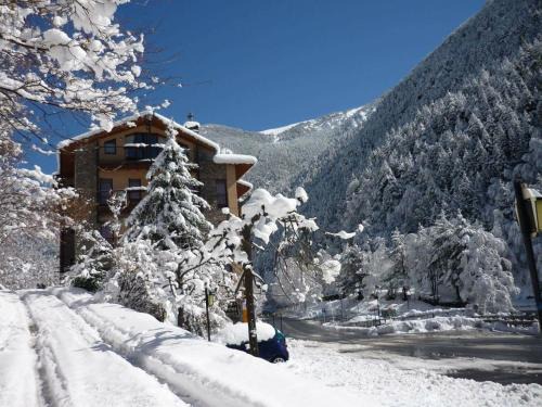 Llorts Apartment | Apartaments La Neu