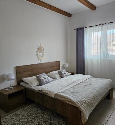 Kobyli Apartment | Apartmán U Sudu