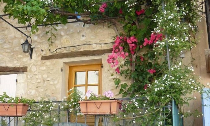 Le Chaffaut-Saint-Jurson Cottage | apartment/flat - Le Chaffaut