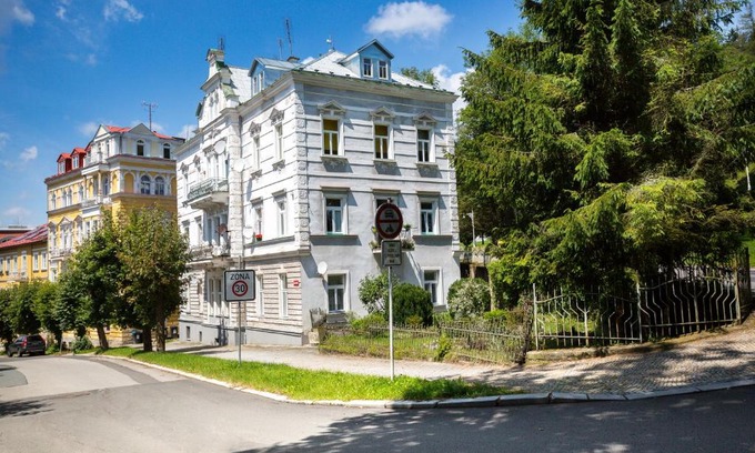 Marianske Lazne Apartment | Apartman Karlovarská