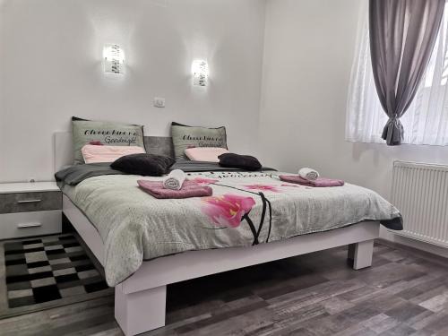 Brlog Apartment | Apartmani "Marina"