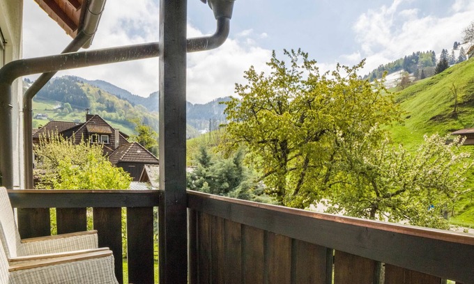 Obermunstertal Apartment | Apartment 'Aldo's Revier' with Mountain View, Balcony and Wi-Fi