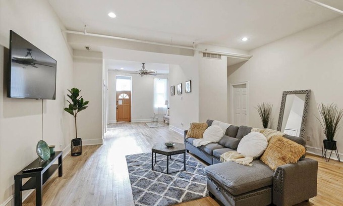 Northern Liberties Apartment | Apartment ∙ 1 bedroom ∙ 5 guests