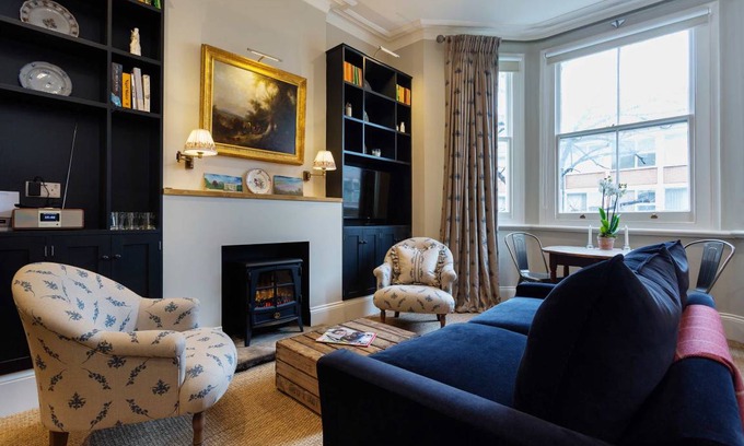Addison Apartment | Apartment ∙ 1 bedroom ∙ 2 guests
