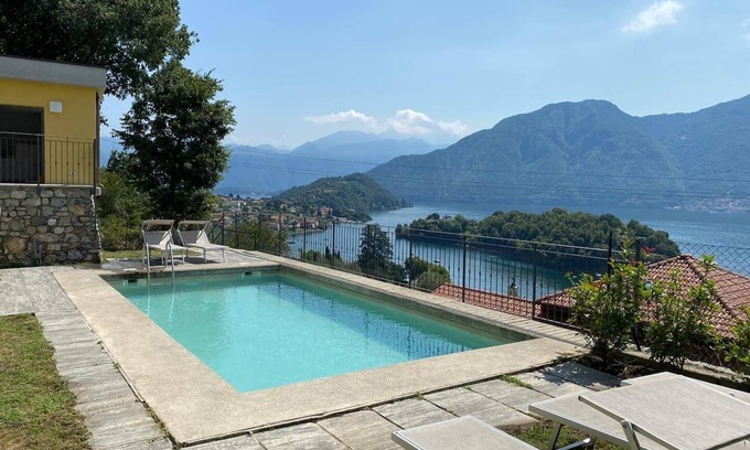 Sala Comacina Apartment | APARTMENT 1 RESIDENCE SALA COMACINA with pool & spa by Italian Apartments.