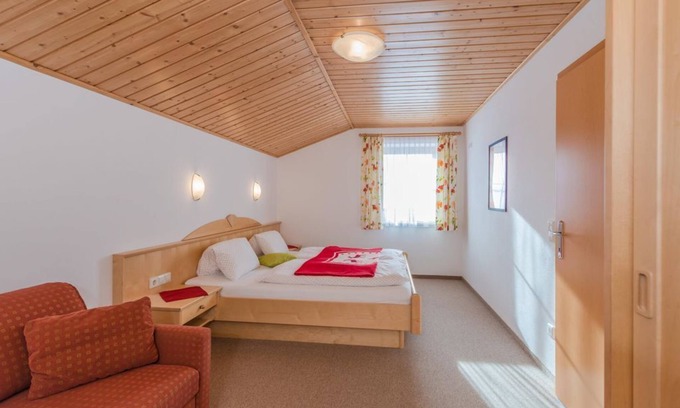 Ramsau am Dachstein Bed & Breakfast | Apartment/2 bedrooms/bathroom, WC - Appartements Pernerhof