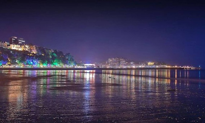 Paignton Apartment | Apartment 3 The Loft - Bright, Airy with 3 bedrooms & Amazing Bay Views
