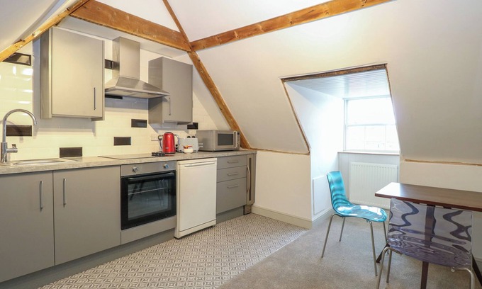 Harleston Cottage | Apartment 4 Chameleon House