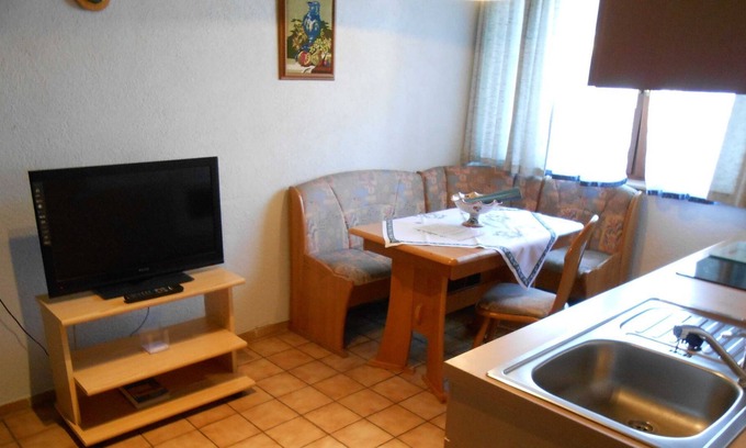 Bad Duerrheim Apartment | Apartment 5, 3-rooms 53 qm, max. 4 pers. - Cottage Lochar