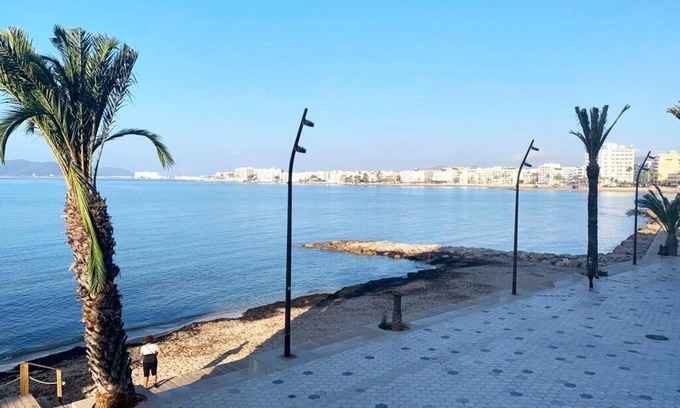 Figueretas Apartment | Apartment 6 pers. - Feet in the water - Ibiza Ciudad - Figueretas, Balearic Islands