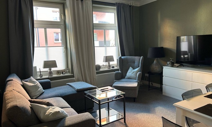 Mitte Apartment | Apartment '7' with Shared Terrace, Shared Garden and Wi-Fi