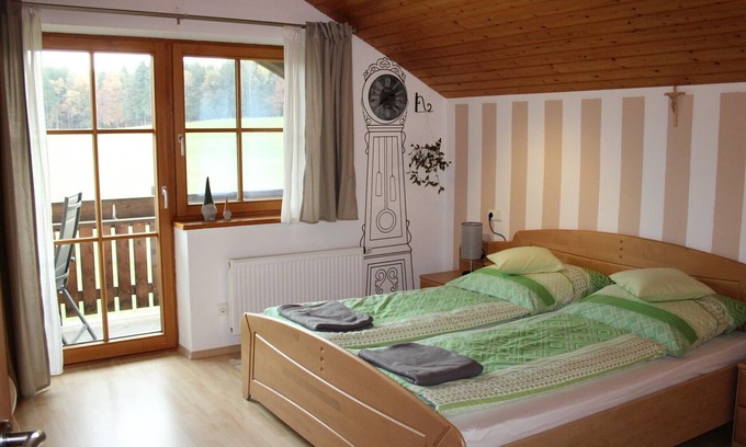 Tuntenhausen Apartment | Apartment 70 sqm, 2 bedrooms, up to 4 people