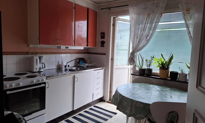 Solna Apartment | Apartment a 10 minutes from downtown Solna