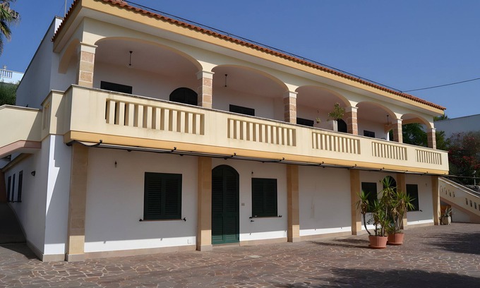 Marina di Novaglie Apartment | Apartment 'Alba Del Mare' with Sea View, Private Terrace and Shared Garden