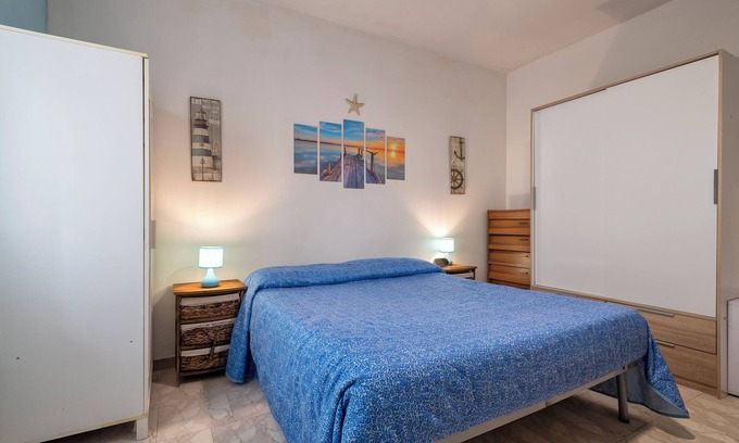 La Pietraia Apartment | Apartment 'Alghero Lido A 100mt Dalla Spiaggia' with Sea View, Balcony and Wi-Fi