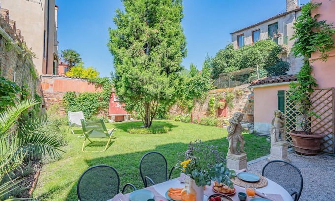 Cannaregio Villa | Apartment Alvise - Two Bedroom Villa, Sleeps 4