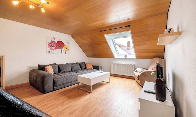 Hornbach Apartment | Apartment 'Am Fabianstift 1' with Shared Garden and Wi-Fi
