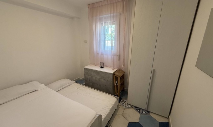 Erchie Apartment | Apartment-Apartment-Private Bathroom