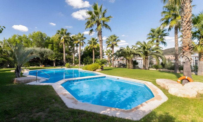 Hoya de los Patos Apartment | Apartment 'Appartement Avec 2 Piscines' with Sea View, Wi-Fi and Air Conditioning