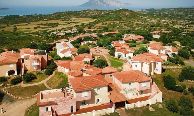 Monte Petrosu Apartment | Apartment at Residence in Loiri