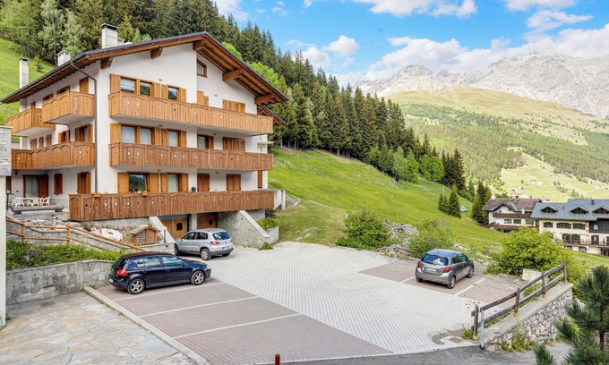 San Carlo Apartment | Apartment 'Baita Bruno 6' with Mountain View, Terrace & Wi-Fi