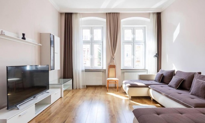 Karlovy Vary Apartment | Apartment Becherhaus