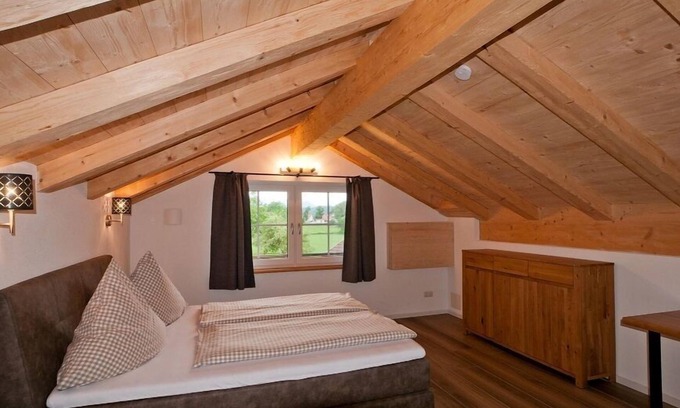 Feldwies Apartment | Apartment "Brigitte", 106sqm, 2 bedrooms and single room, balcony