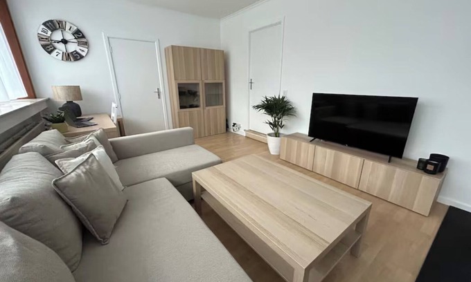 Strombeek-Bever Apartment | Apartment Brussels Expo Atomium