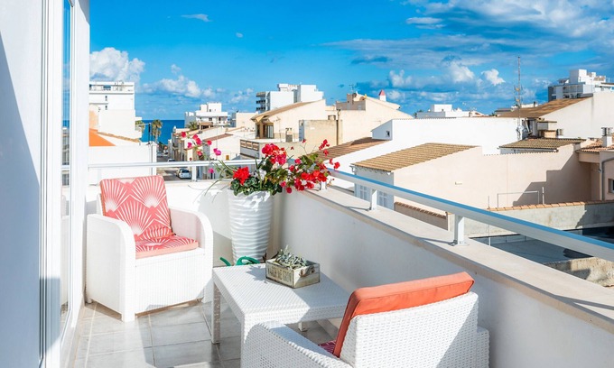 Can Picafort Apartment | Apartment 'Can Picafort Sea Breeze' with Sea View, Wi-Fi and Air Conditioning
