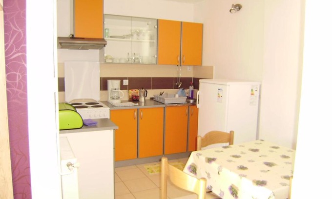 Buzdohanj Apartment | Apartment Carmen