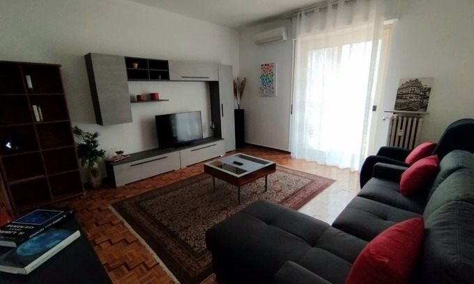 Valenza Apartment | Apartment 'Casa Delle Gemme' with Private Terrace and Balcony