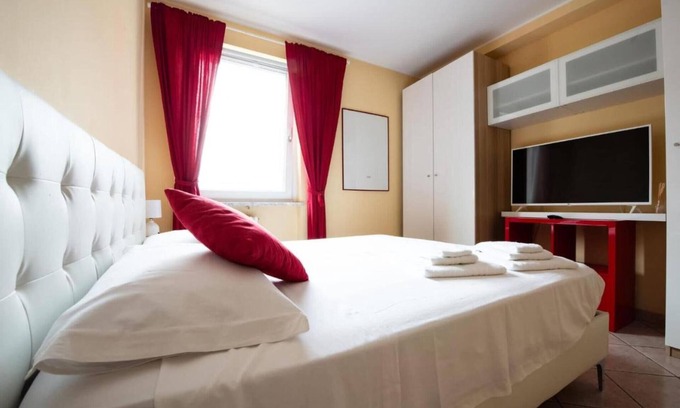 Aosta Apartment | Apartment 'Casa Verena' with Mountain View, Balcony and Wi-Fi