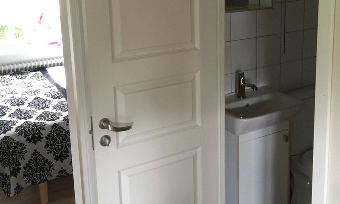 Gavle Apartment | Apartment central but quiet in Gävle. Ideal for both family and business traveler