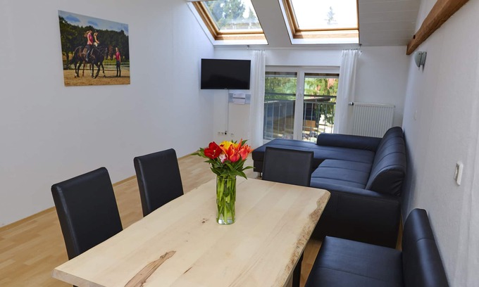 Igersheim Apartment | Apartment cherry blossom for 1-6 people with real wood furniture