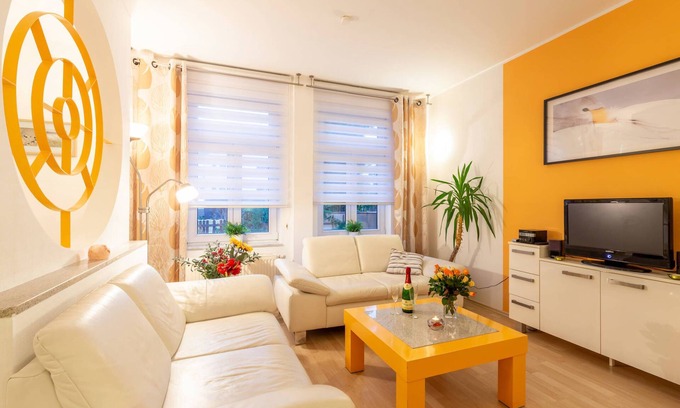 Outer Neustadt Apartment | Apartment 'City Apart Dresden - 7' with Wi-Fi