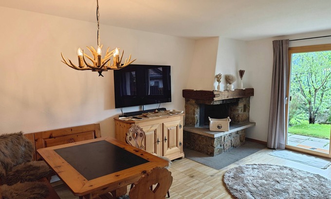Champfer Apartment | Apartment Cuntainta Champfer