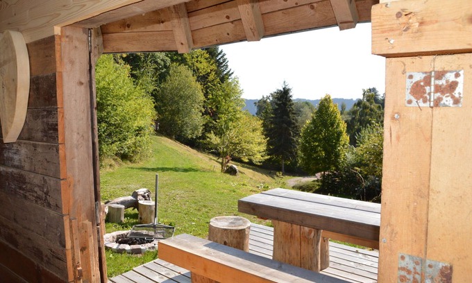 Urberg Apartment | Apartment in the Black Forest with balcony