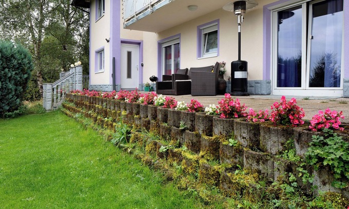 Altglashutten Apartment | Apartment 'Ferienwohnung, 120qm' with Mountain View, Private Terrace and Wi-Fi