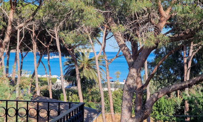 Marina di Campo Apartment | Apartment 'Diamante Blu Mare' with Sea View, Wi-Fi and Air Conditioning